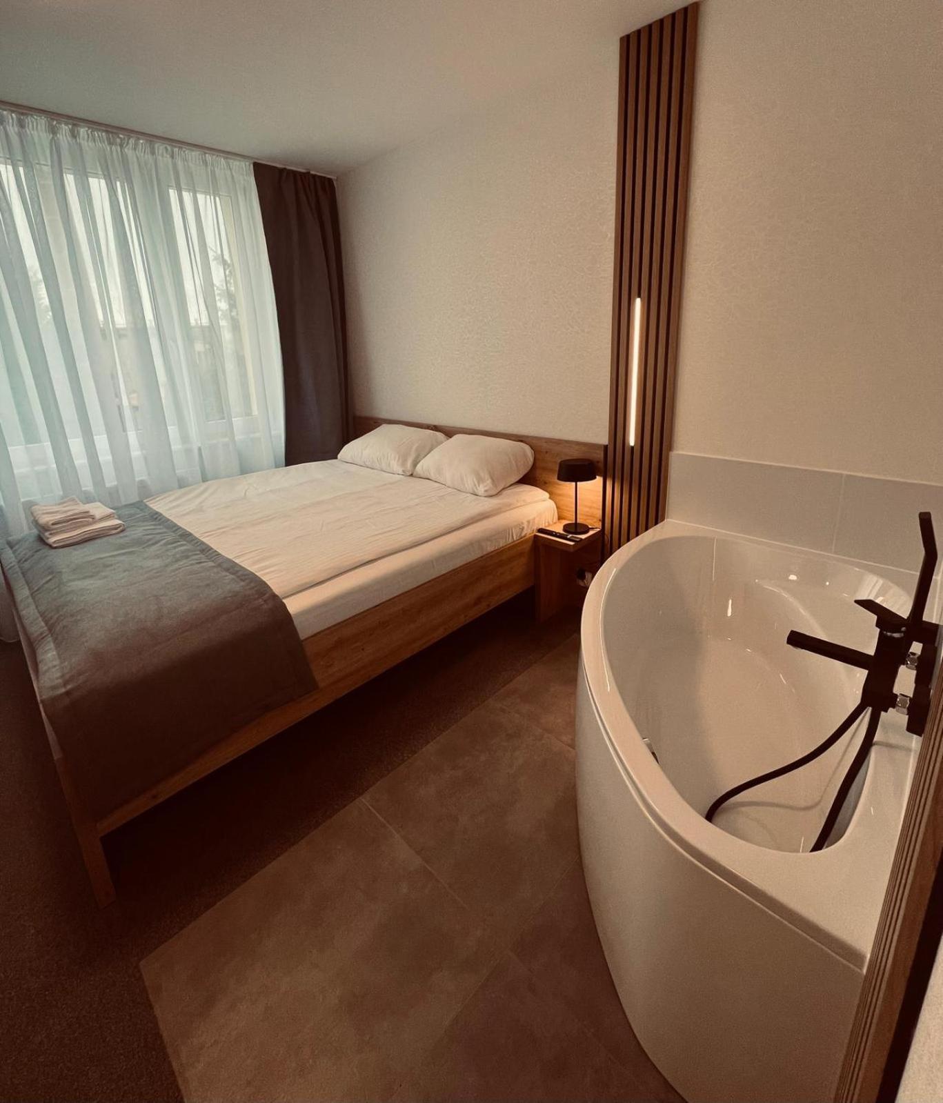 Plonia Resort 외부 사진