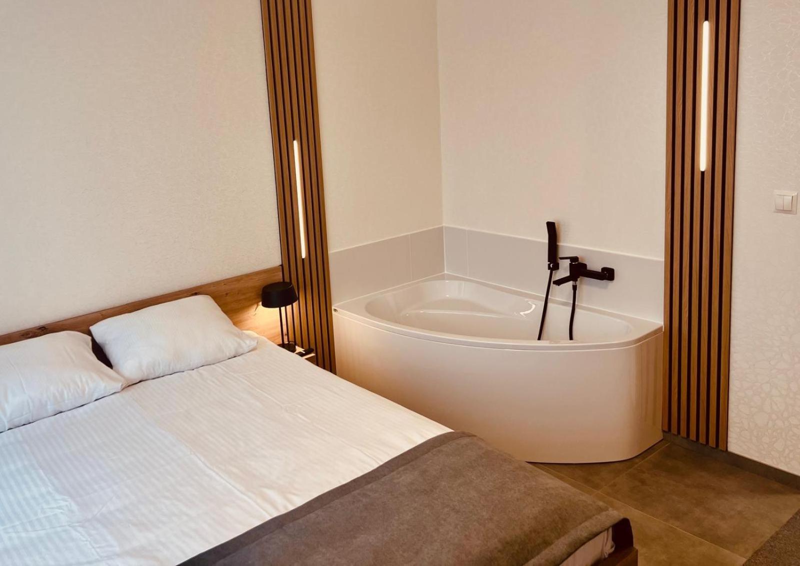 Plonia Resort 외부 사진